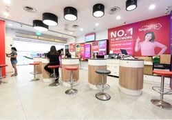 Lucky Plaza (D9), Retail #451443861